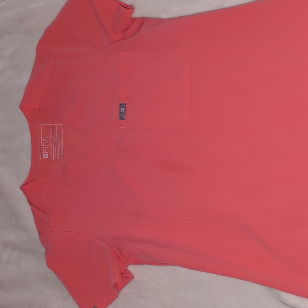 FIGS coral pink scrub top